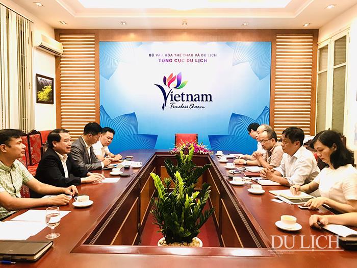 Phó Tổng cục trưởng Tổng cục Du lịch Hà Văn Siêu trao đổi cùng các Đại sứ Việt Nam được tiến cử tại 3 nước Trung Đông và Áo